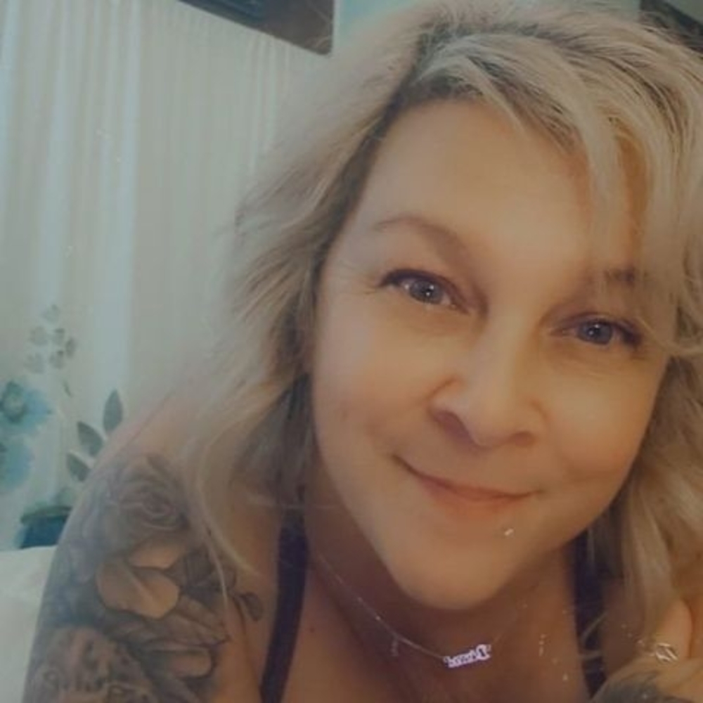 Meet your Posher, Leeann